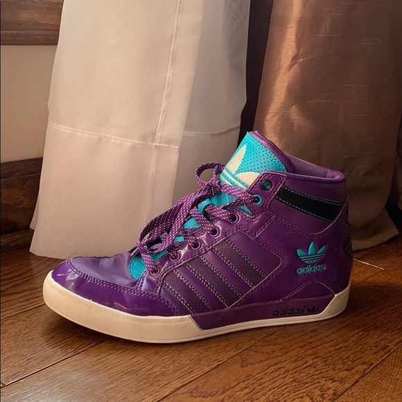 adidas Shoes - Adidas Hightops 👾